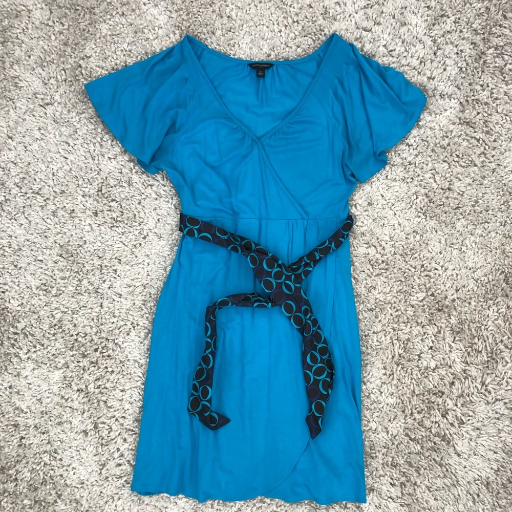 Banana Republic flutter sleeve dress
